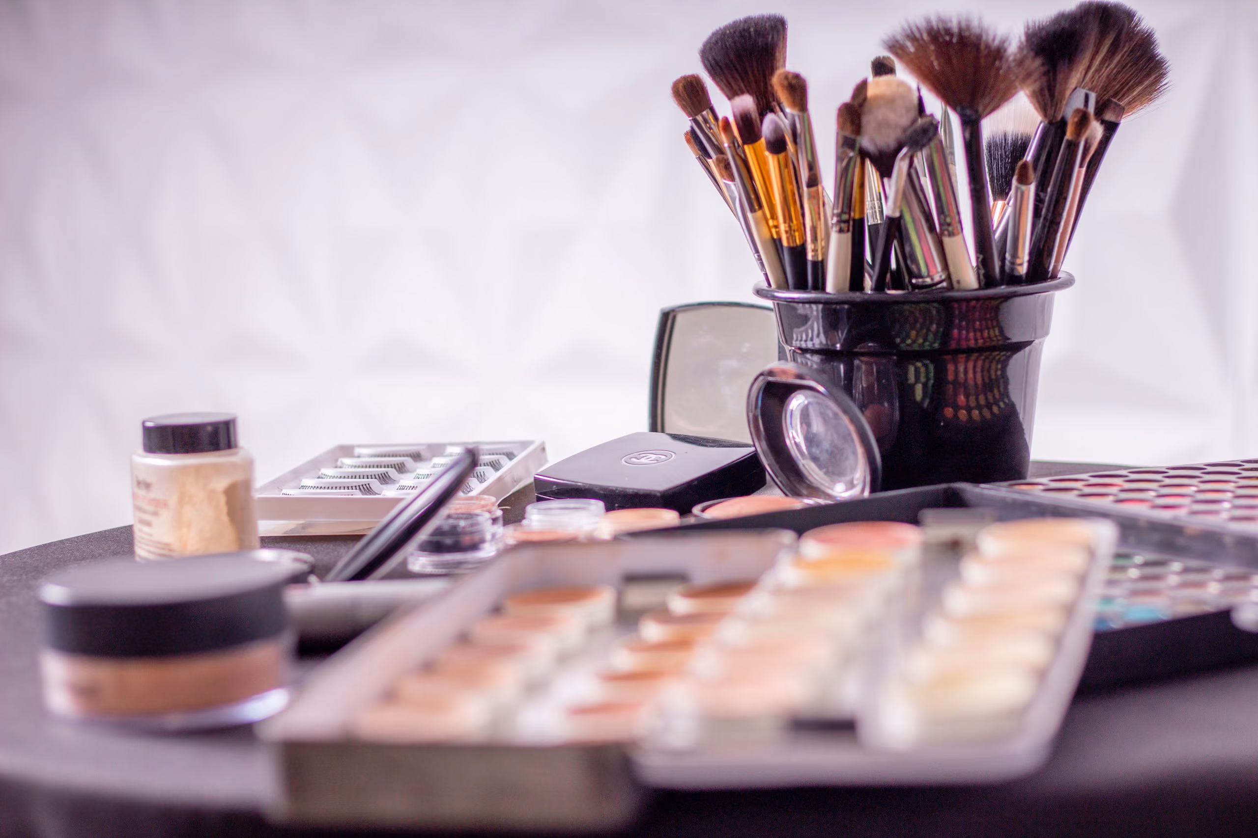 Product Liability Attorney reviewing cancer cases and Claire's makeup asbestos lawsuits. Call (800) 513-2403 for a free consultation