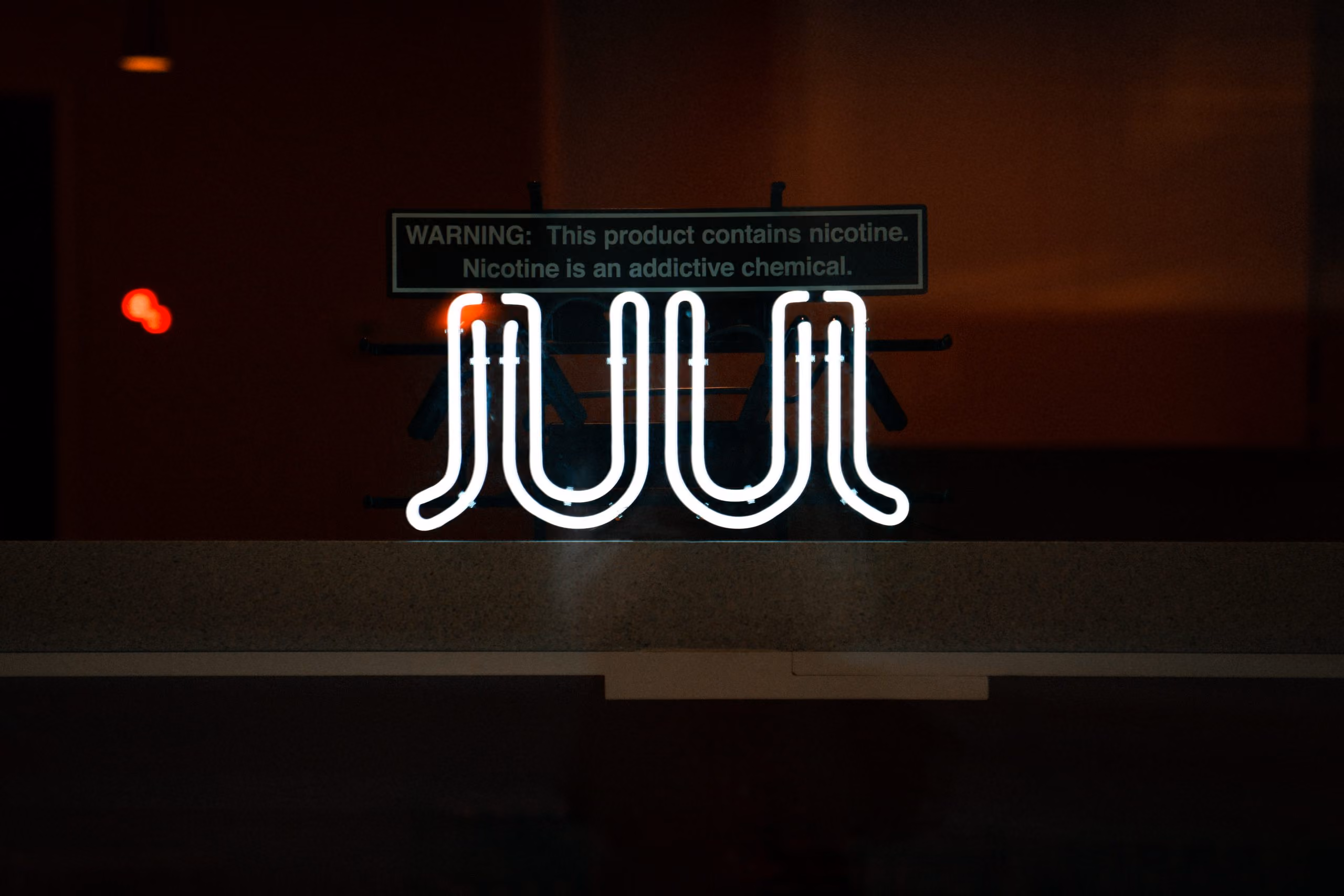 Ohio class action lawyer reviewing JUUL vaping addiction lawsuits for plaintiffs nationwide. Call 800.513.2403 for a free consultation.