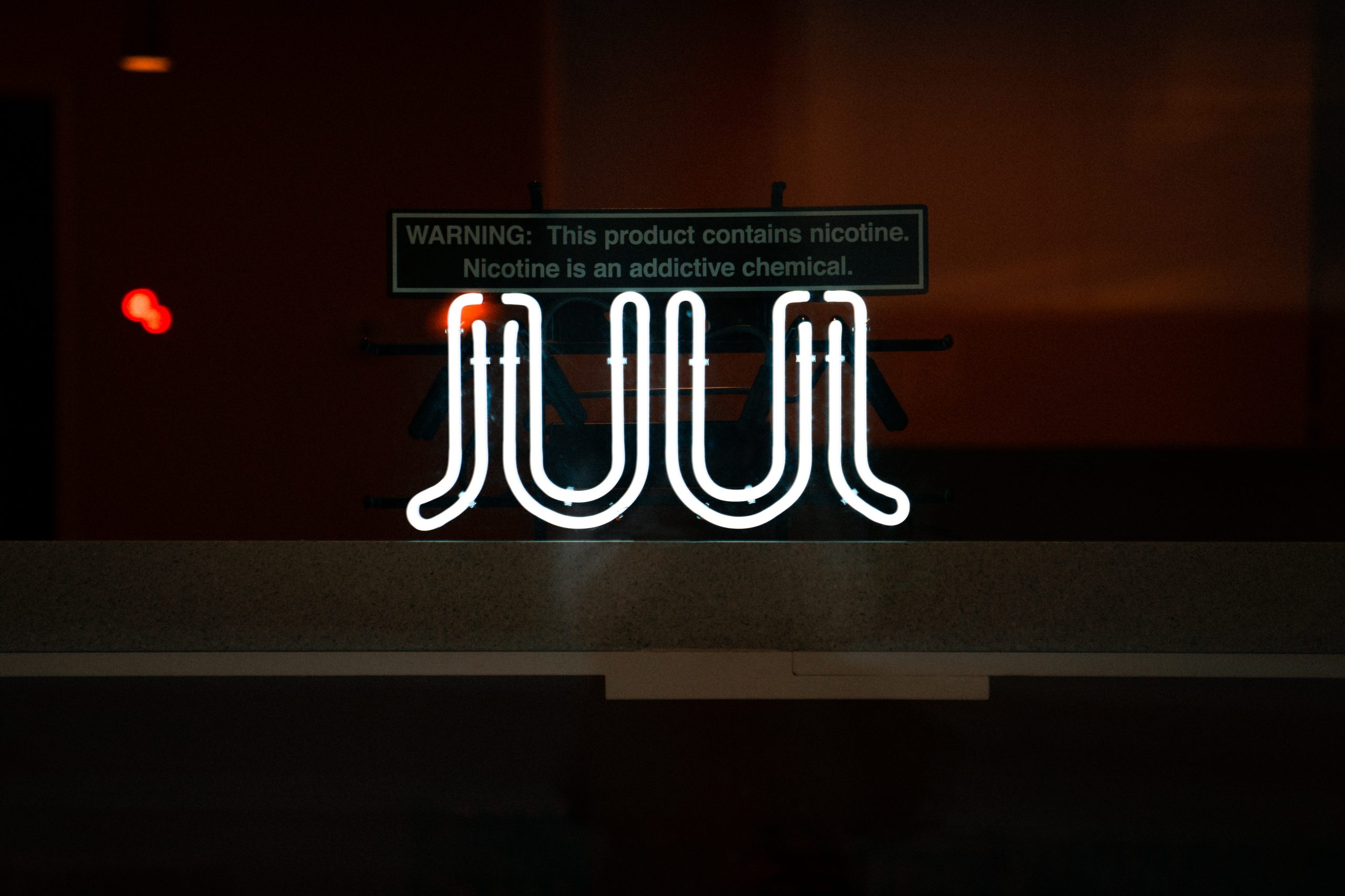 Ohio class action lawyer reviewing JUUL vaping addiction lawsuits for plaintiffs nationwide. Call 800.513.2403 for a free consultation.