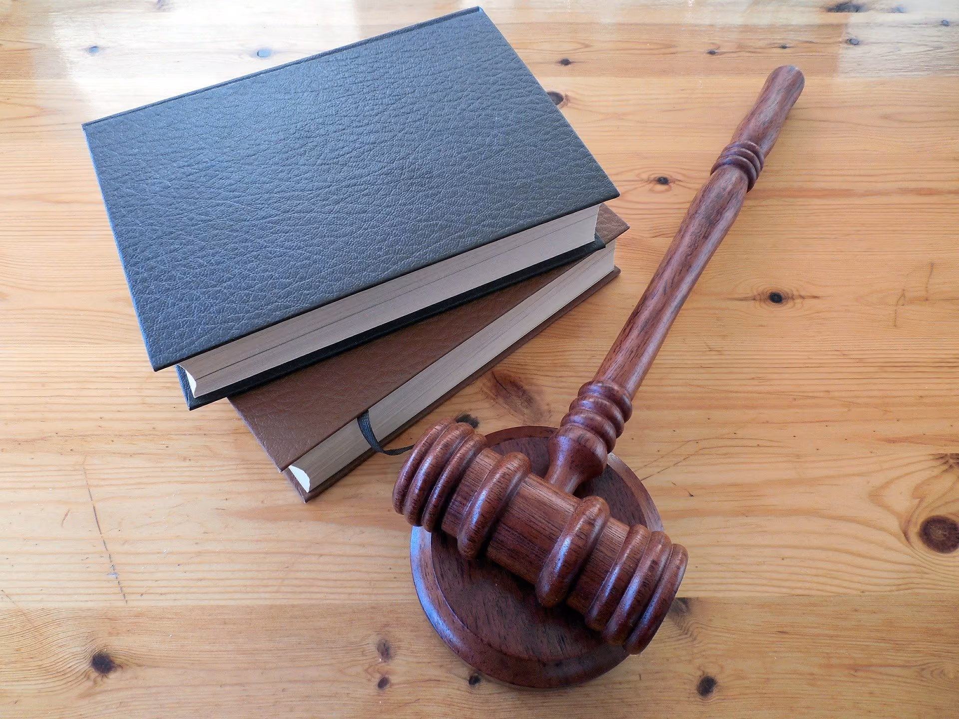 Cincinnati Medical Malpactice Attorney reviewing Ohio Supreme Court decision that ends 200 lawsuits filed in Hamilton County.
