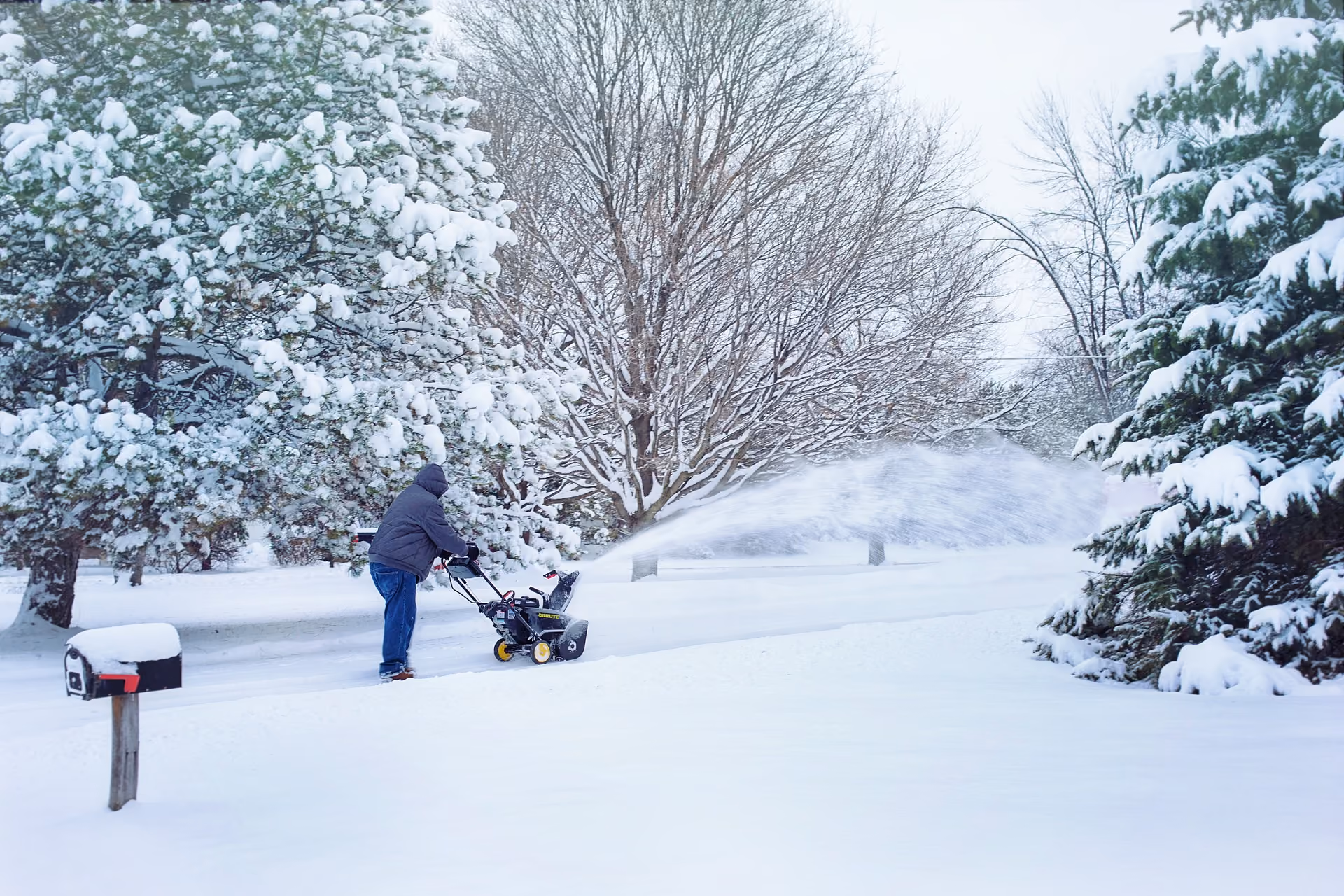 Cincinnati, Ohio product recall lawyer reviewing snow blower injury claims and the Toro snow blower recall notice on behalf of plaintiffs.
