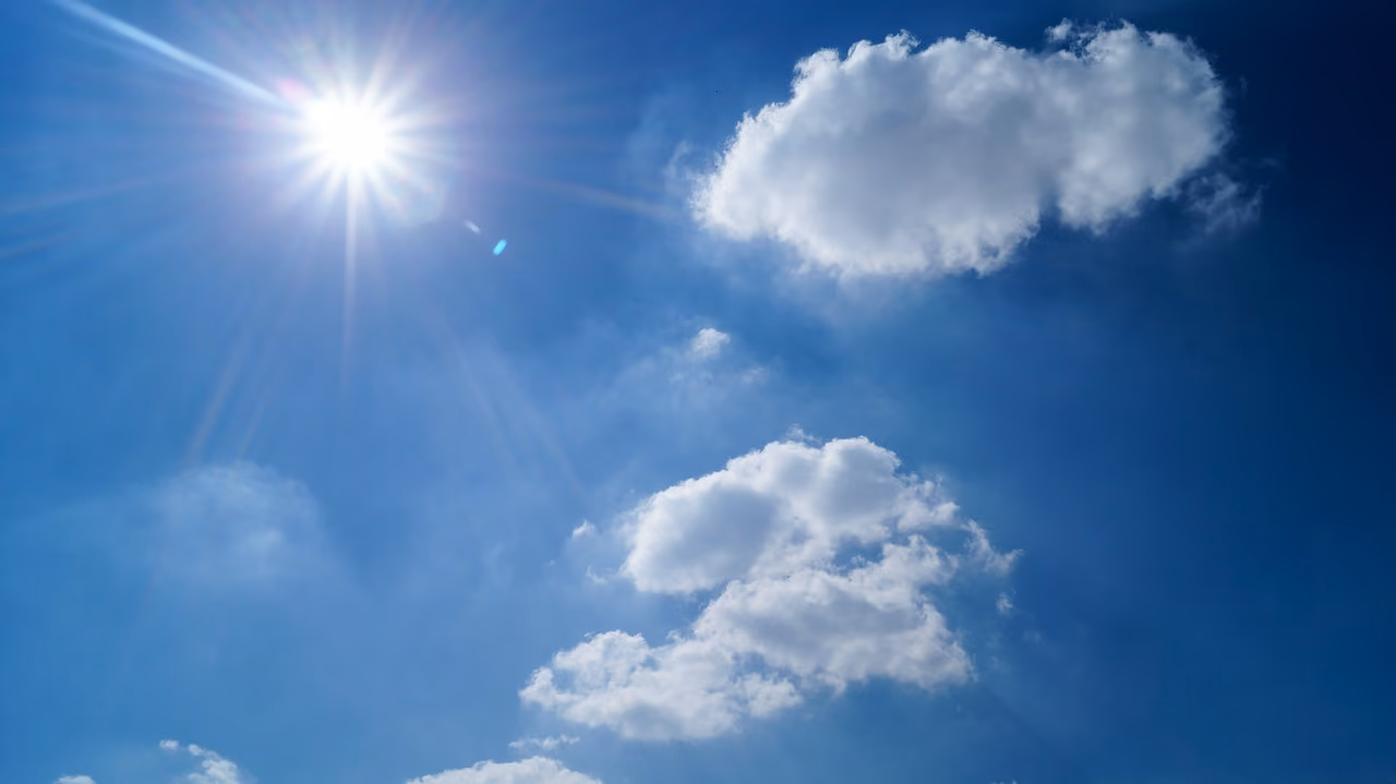 Toxic Tort and product liability lawyer reviewing the Coppertone sunscreen recall and investigating benzene-related cancer cases.