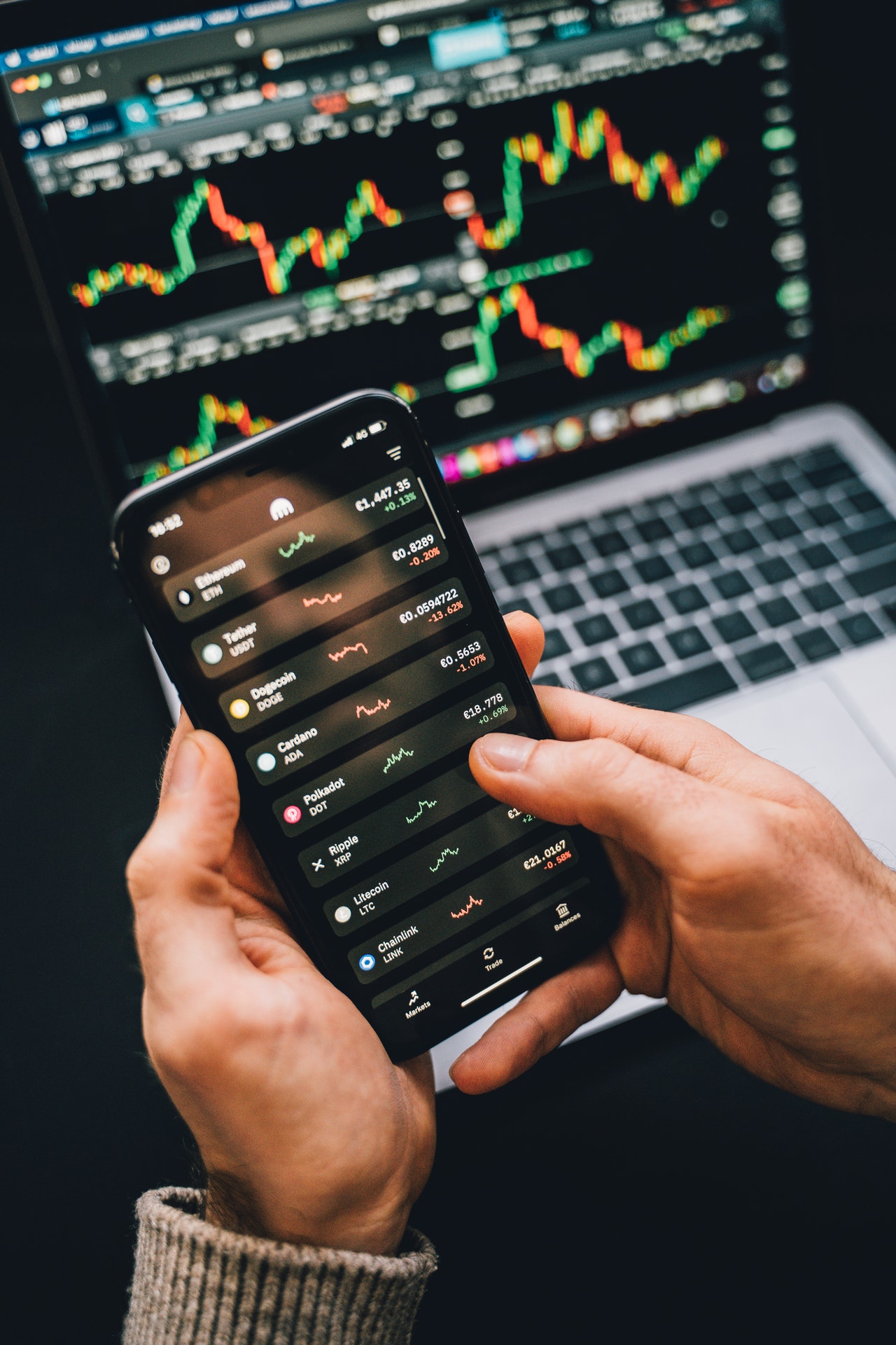 Class Action Data Theft Lawyer investigating the bZx lawsuit and other crypto exchange theft incidents nationwide.