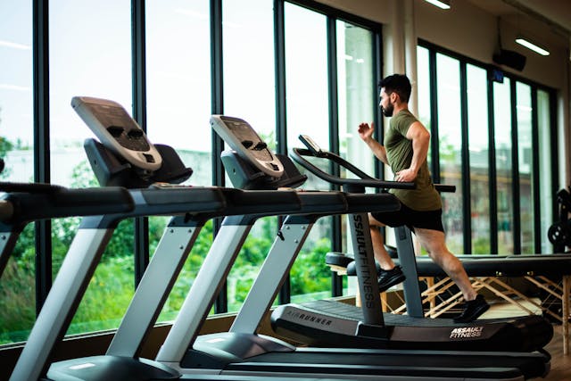 The FTC is suing LA Fitness over unfair cancellation policies. Learn what this means for consumers and the legal viability of similar cases.
