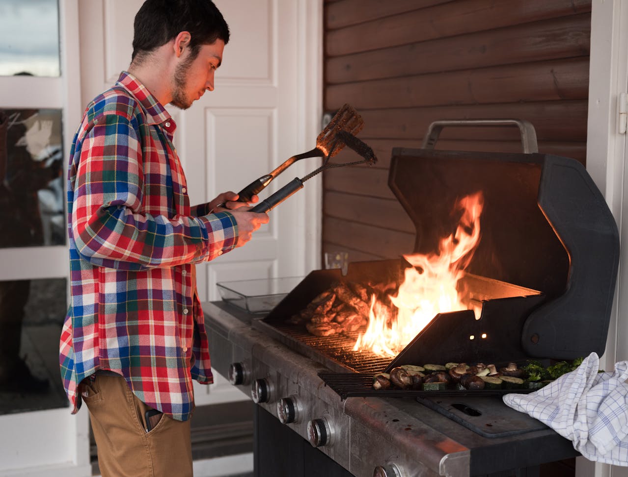 Weber recalled 3.2 million wire bristle grill brushes in 2026. Swallowed a metal bristle? Learn your rights. Free consultation — The Lyon Firm. Call now.