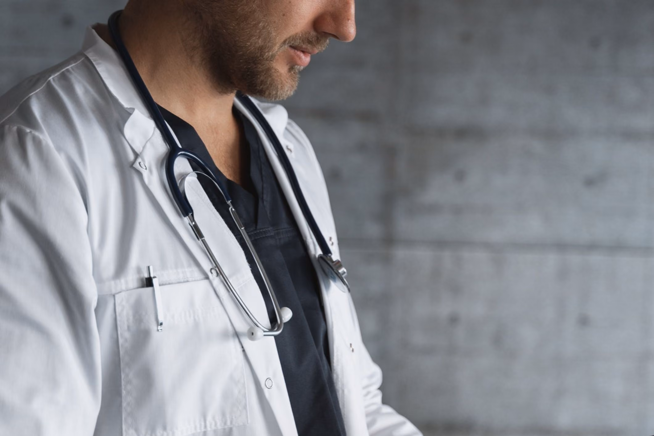 The Oncology Institute confirmed a vendor data breach exposing patient data at over 100 cancer care clinics. California patients may have legal rights. Learn what happened and how The Lyon Firm can help.