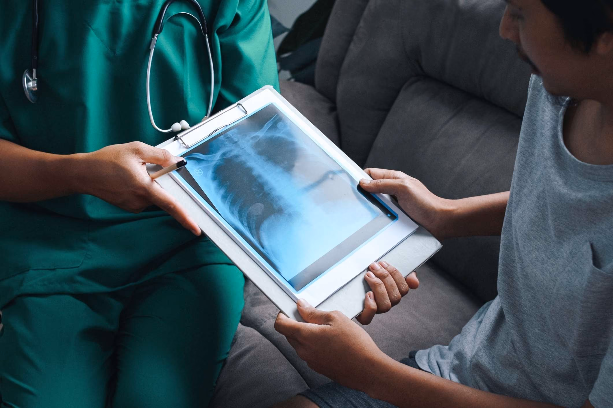 The Lyon Firm secured a settlement over $3M for an Iowa molding and assembly worker who died of pleural mesothelioma after asbestos exposure.