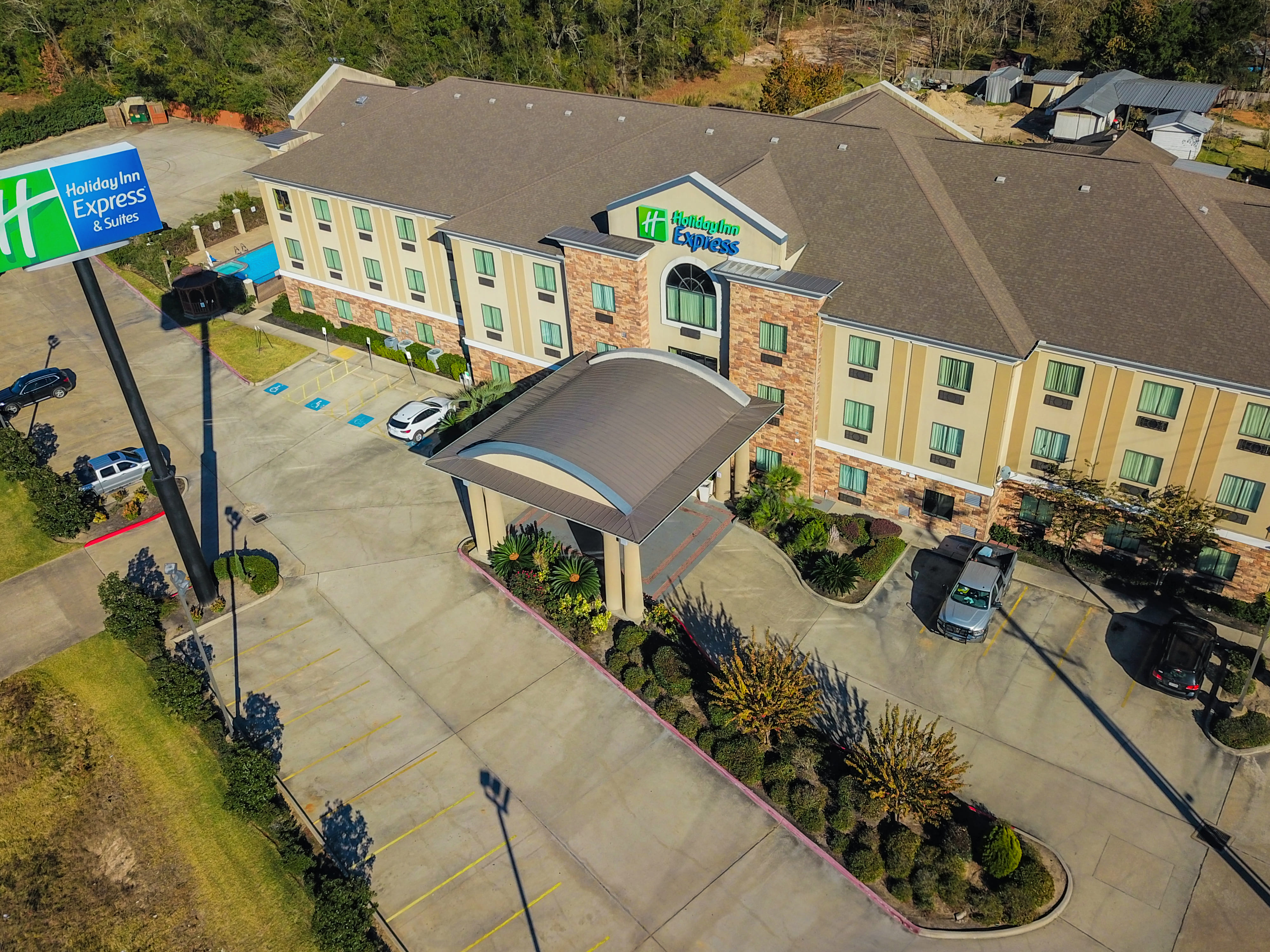 MIDSCALE/ECONOMY HOTELS