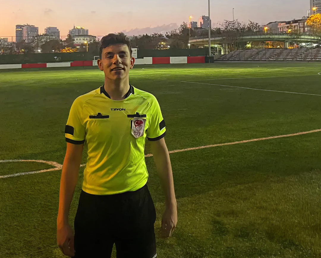 Öğrencimiz Ayk Nişan TFF Genç Hakemliğine Seçildi