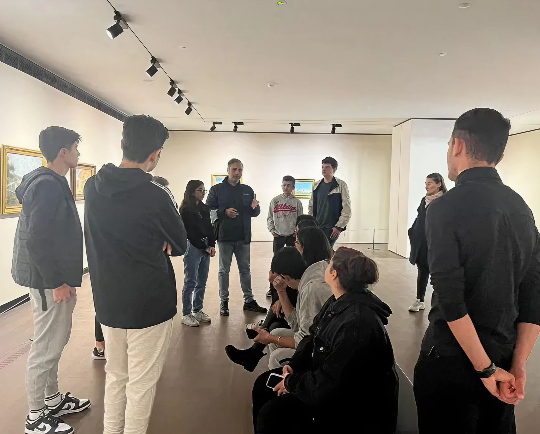 Resim Öğretmenimiz Sayat Uşaklıgil Eşliğinde İstanbul Resim ve Heykel Müzesi’ni Ziyaret Ettik.