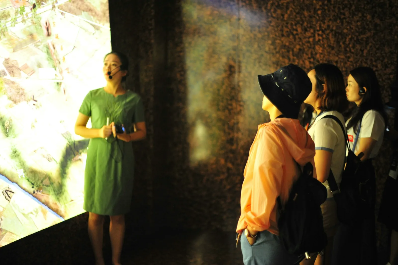 Curator Tour (In French) | From the Louvre