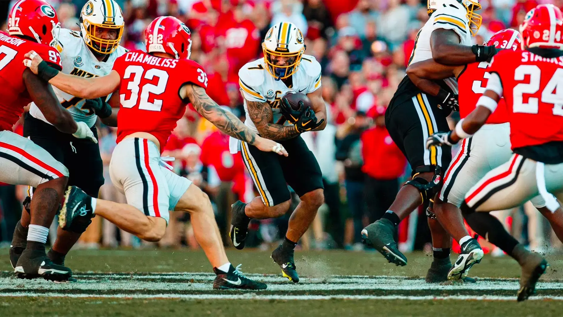 Georgia Bulldogs versus Missouri watch party at Union Fare Athens