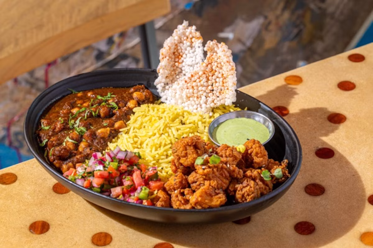 Chutney Crunch Chicken Bowl at Curry Up Now