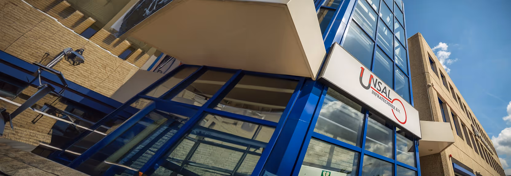 Het kantoorpand van Unsal Infratechniek in Barendrecht