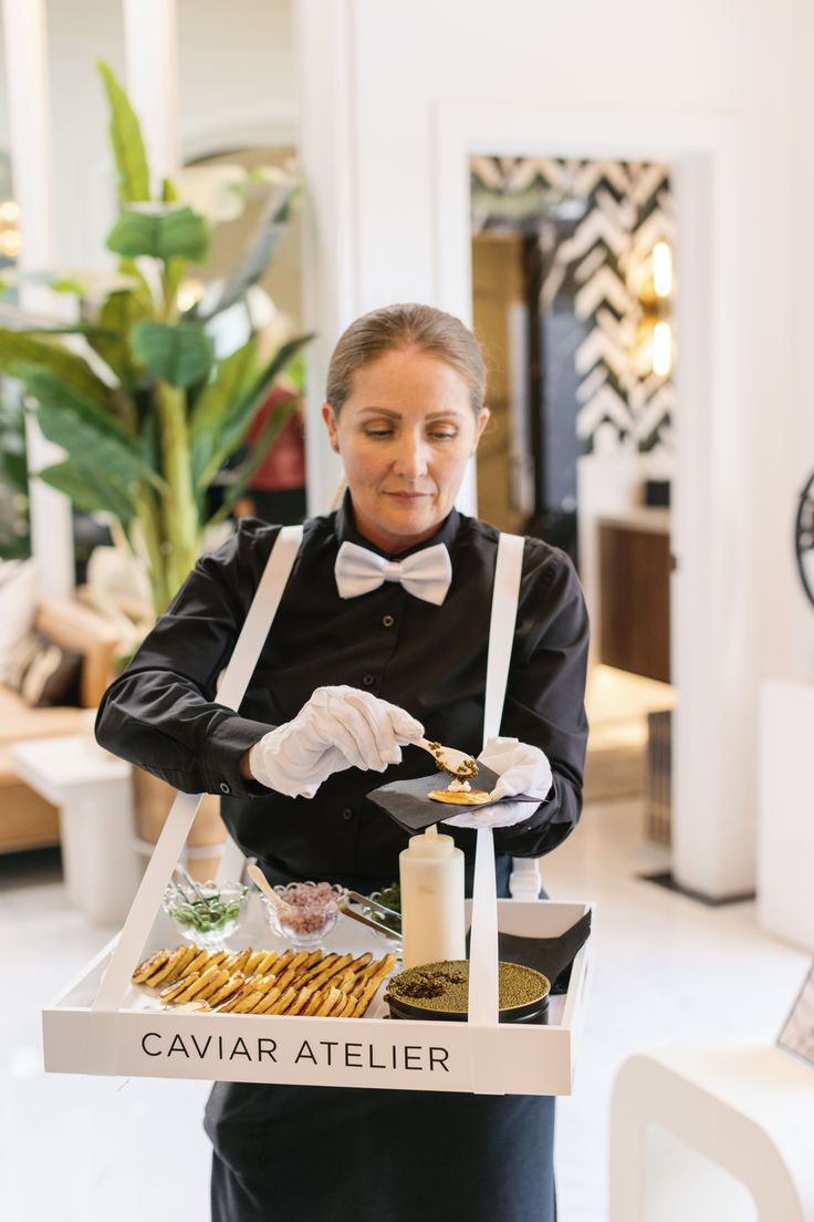 [team] image of the head chef (for a modern restaurant)