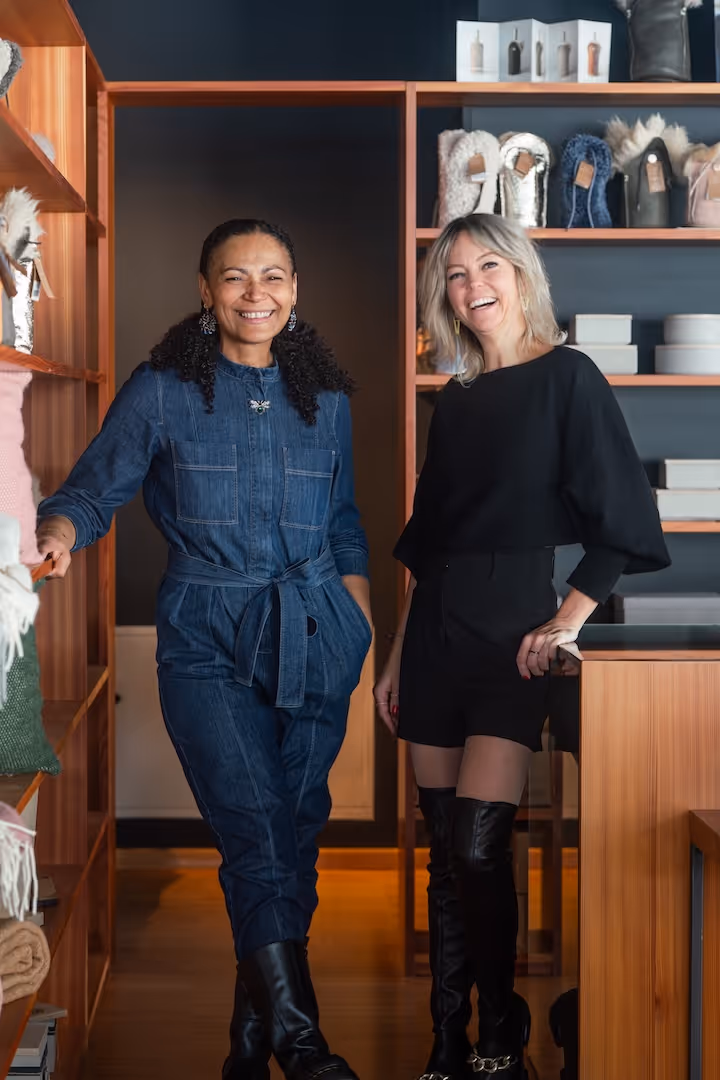 image of restaurant location from the street (for a mexican restaurant)