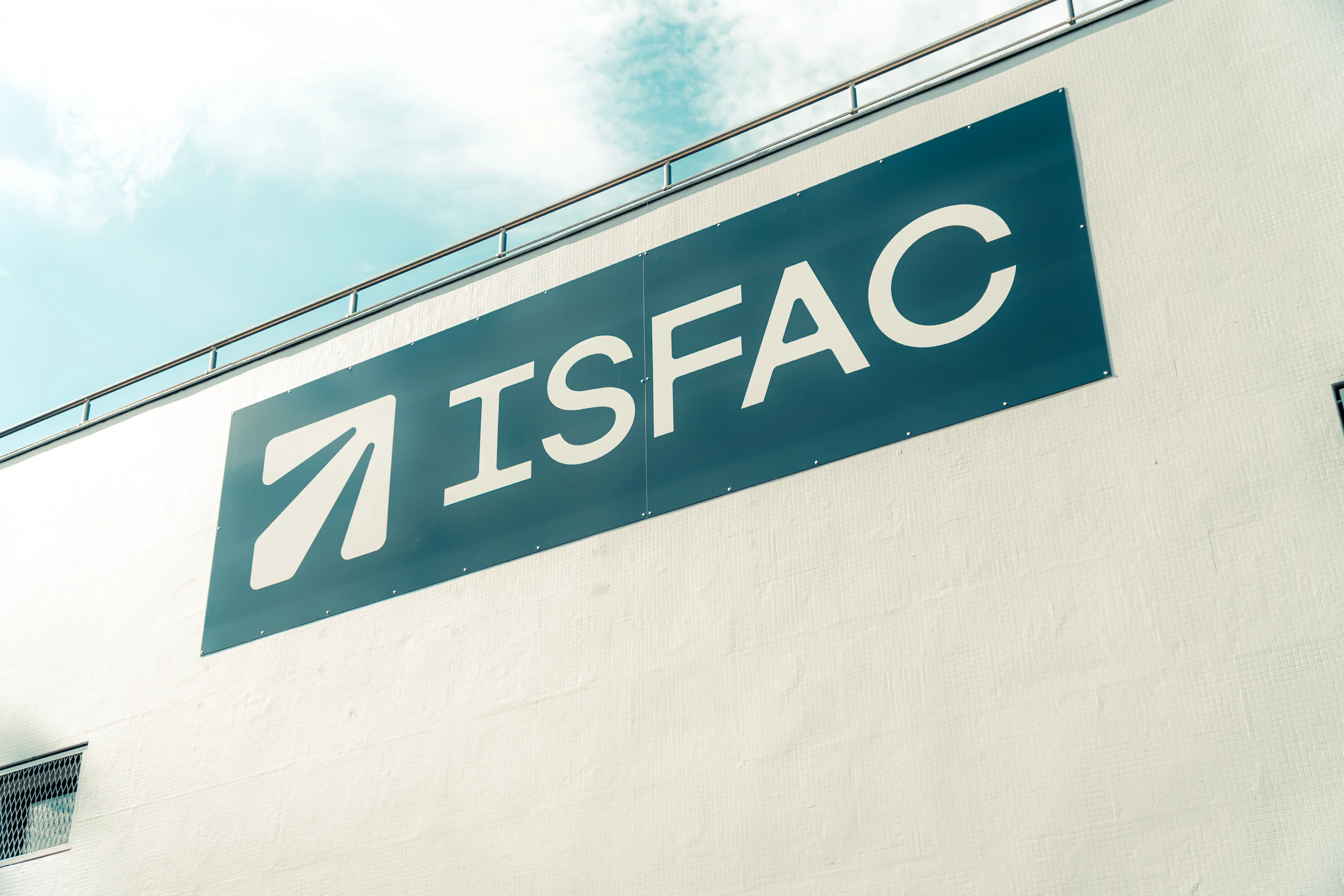 Vie d'école et accompagnement des apprenants chez ISFAC