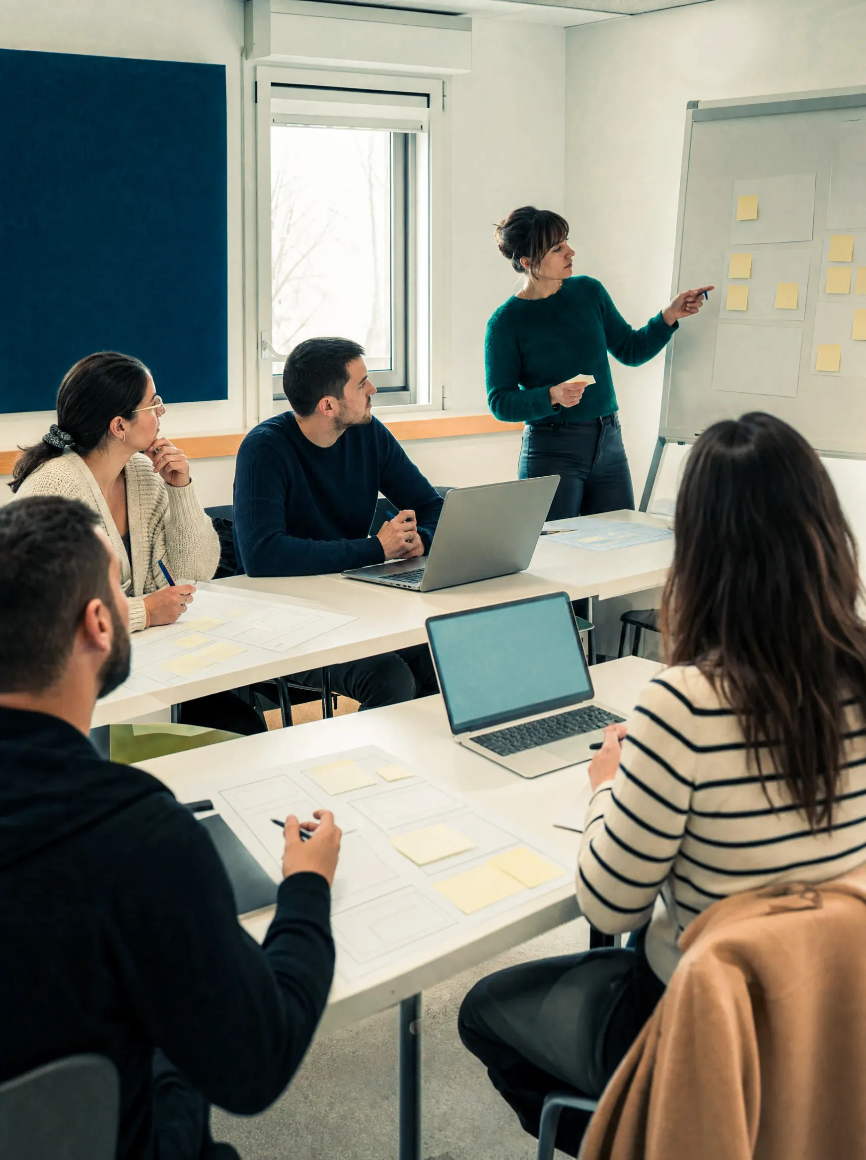Visuel de la formation Manager de Projet Web et Digital chez ISFAC à Poitiers