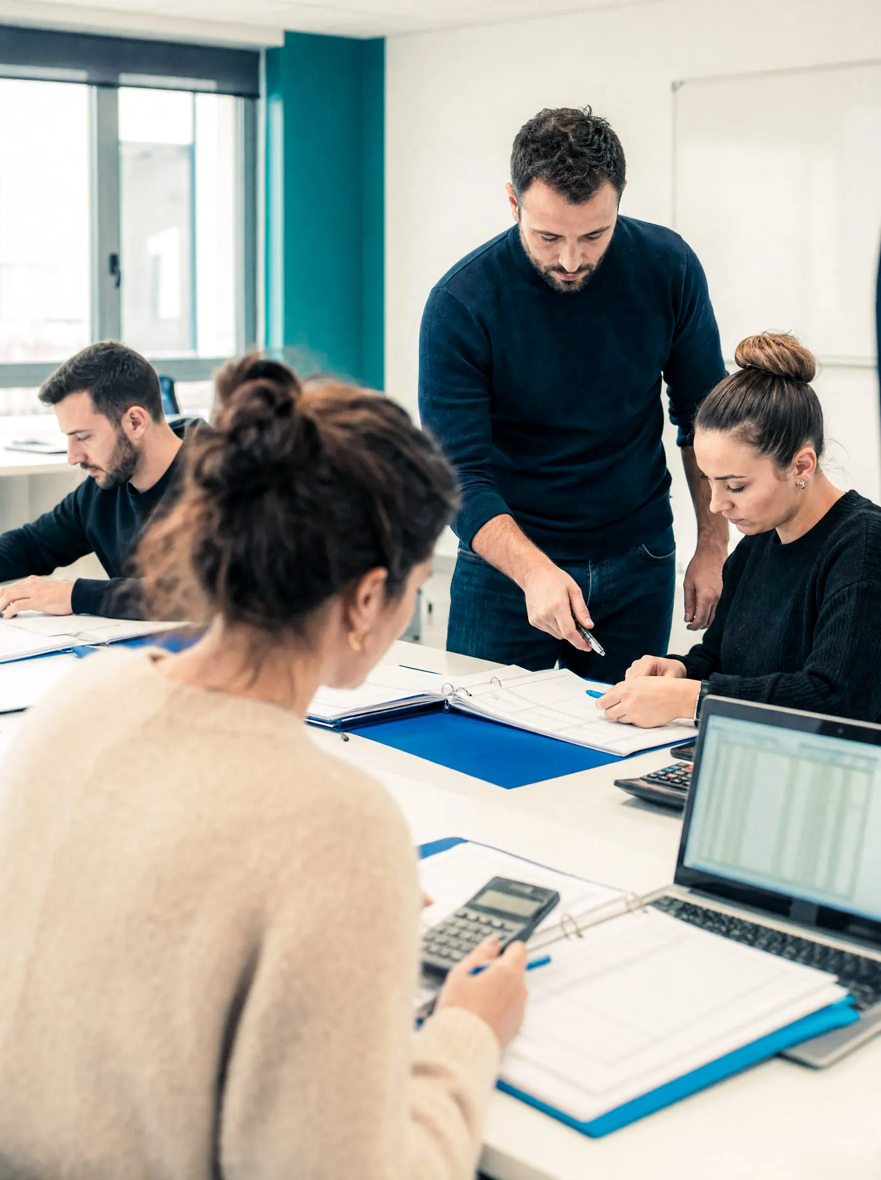 Illustration du domaine Ressources Humaines chez ISFAC