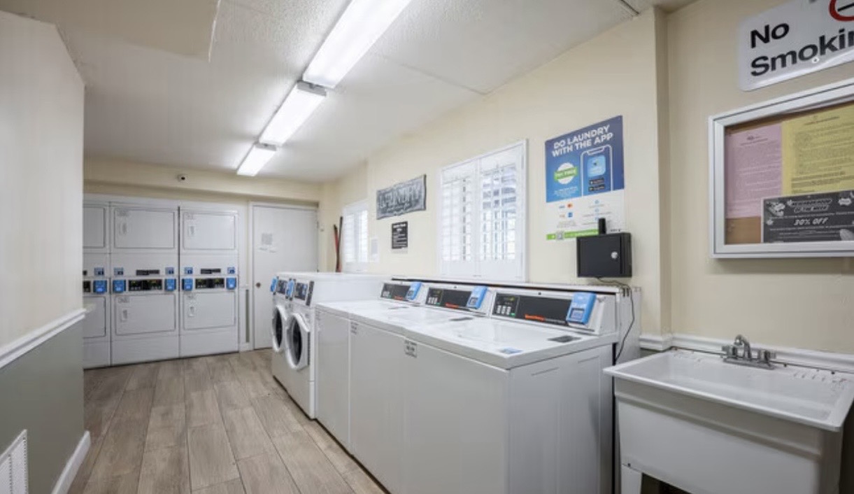 laundry center 