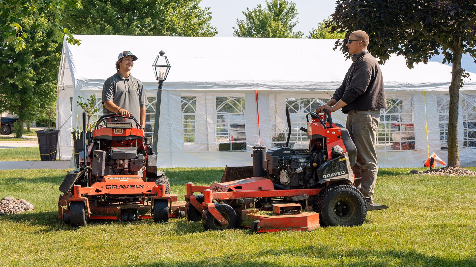 targeted weed control and spot treatment services near me for clean weed free lawns