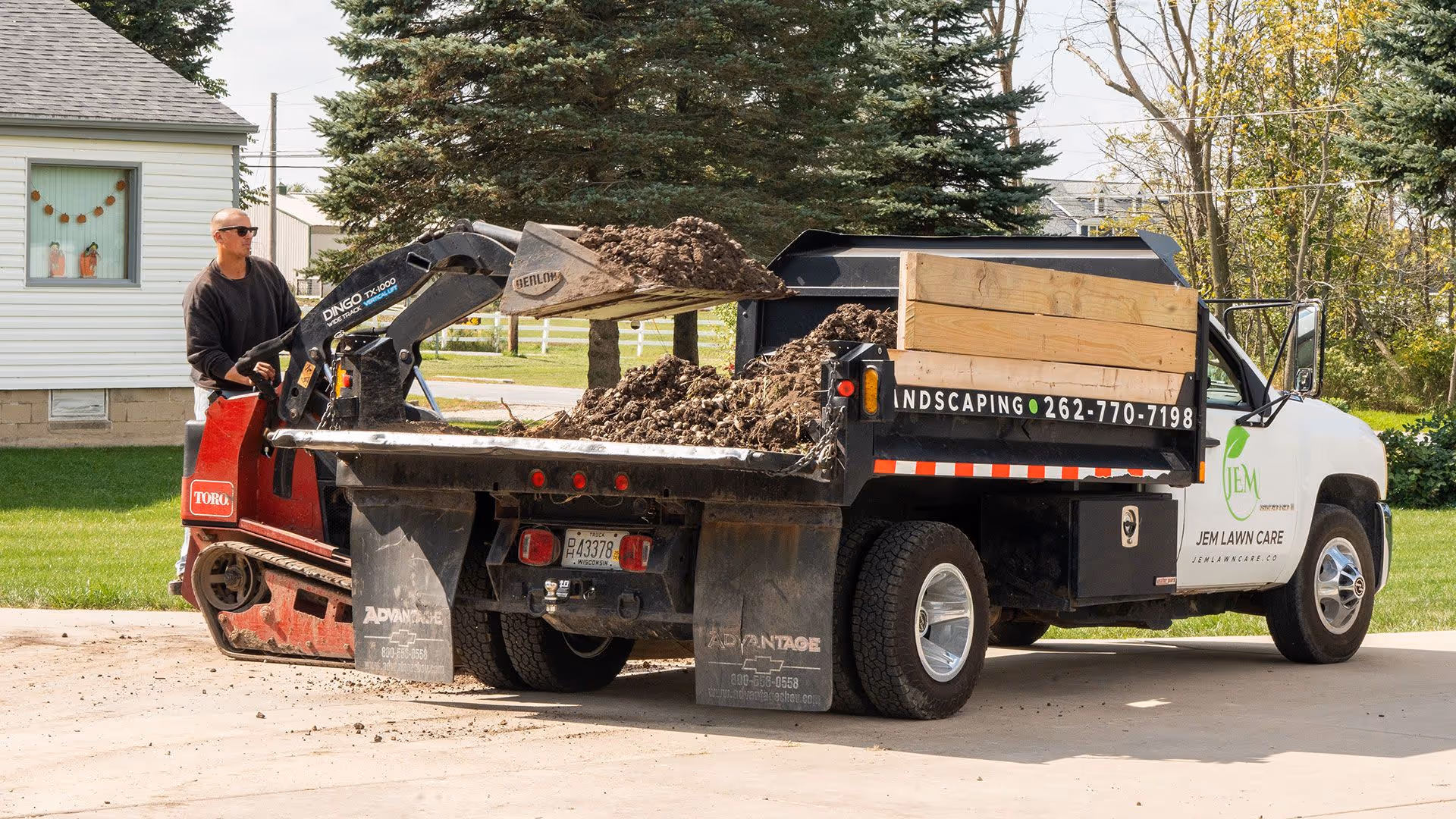 bush and shrub trimming for clean landscape appearance