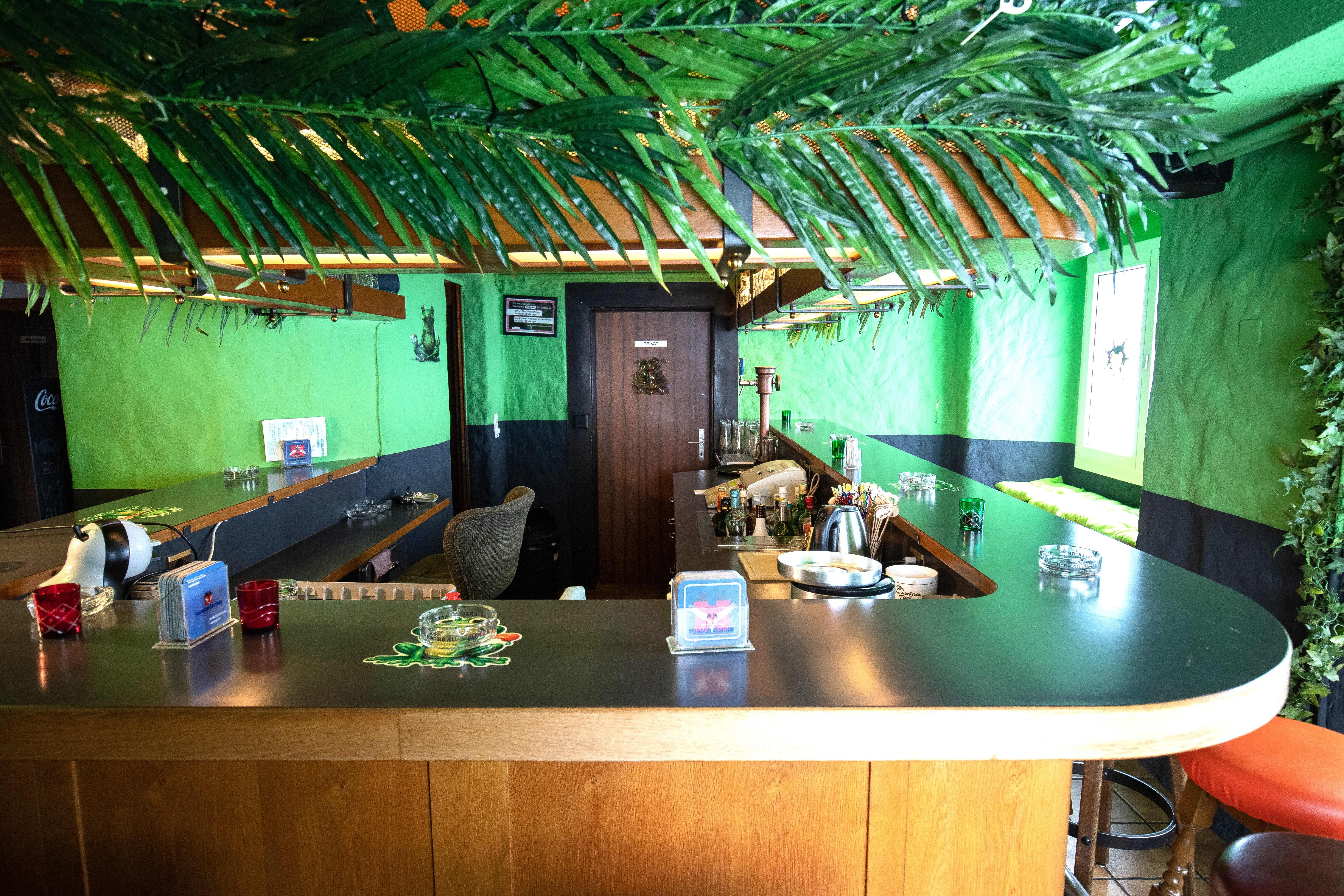 Bar Ansicht (vorne)