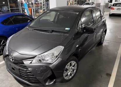 Black 2018 Toyota Yaris