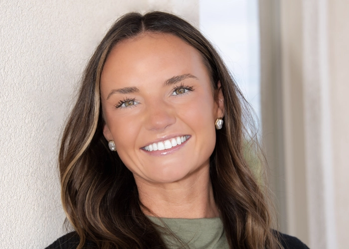 Julia Zerega, Senior Financial Analyst