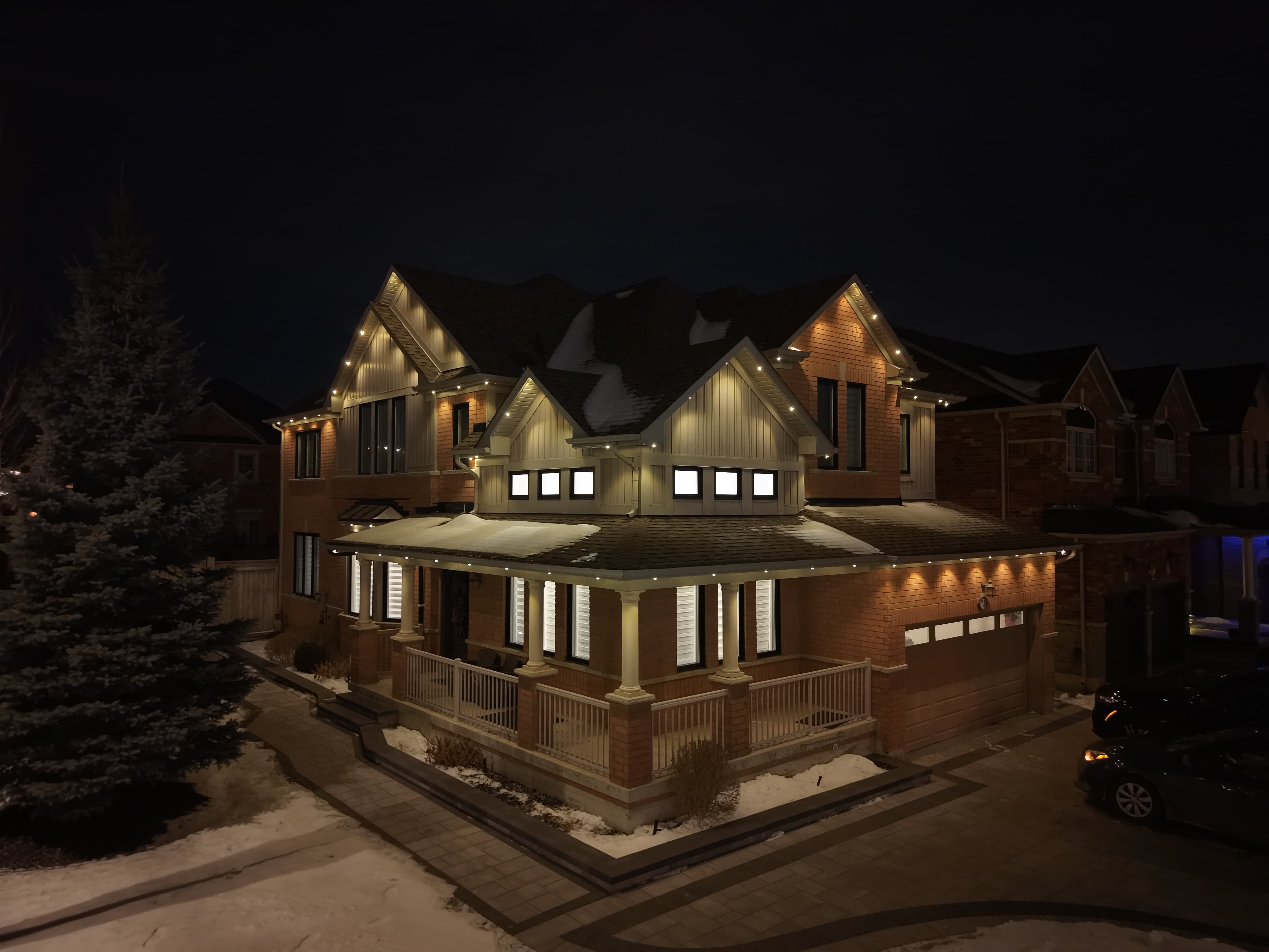 Permanent LED Lighting with warm white pot lights theme on installed by RoyalShine Lighting In Vaughan, Woodbridge  