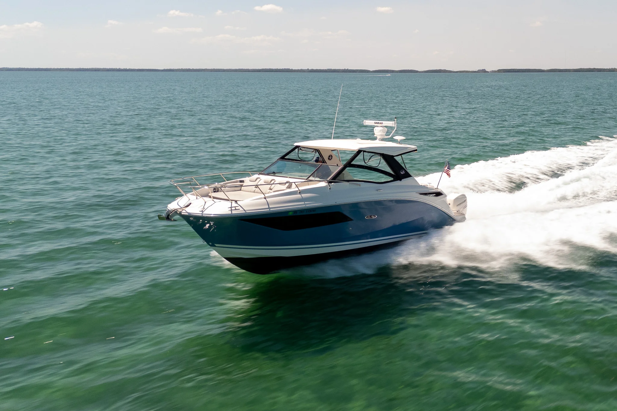 2020 Sea Ray 320 DA OB cockpit