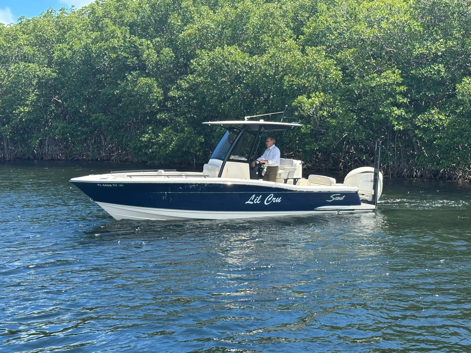 2025 Scout 240 XSF side view