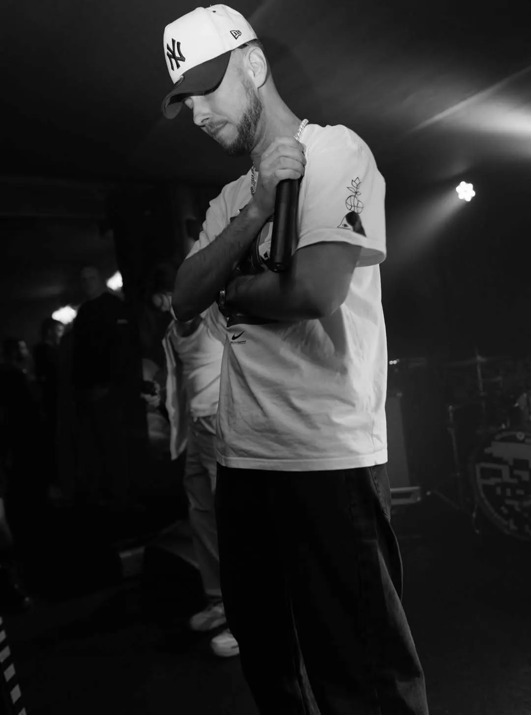 image of a digital brainstorming session (for an ai marketing tech company)