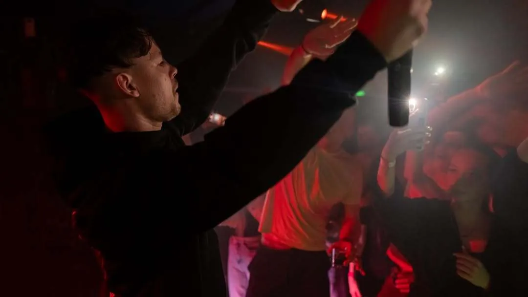 image of italian antipasto platter