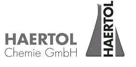 Logo firmy HAERTOL Chemie GmbH z pionowym tekstem HAERTOL na abstrakcyjnym kształcie.