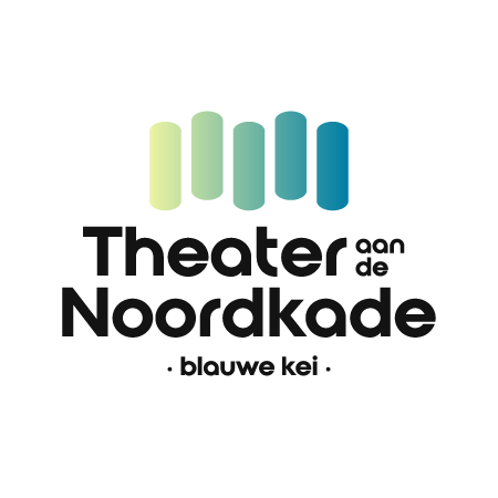 Logo of Theater aan de Noordkade with gradient blue bars above the text and subtitle blauwe kei.