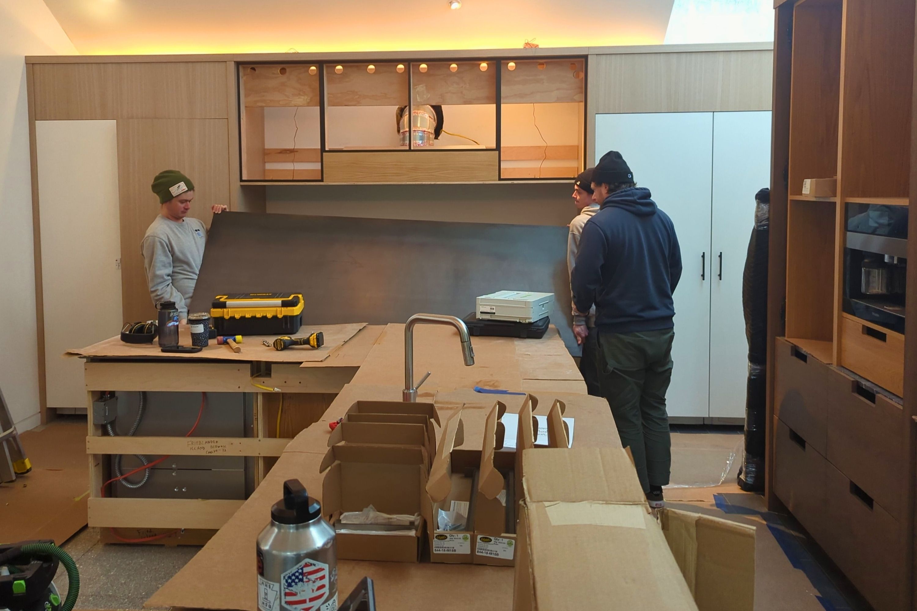 The wall begins to gain its center of gravity