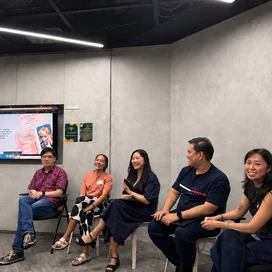 Panel discussion and Q&A at a Hustle event