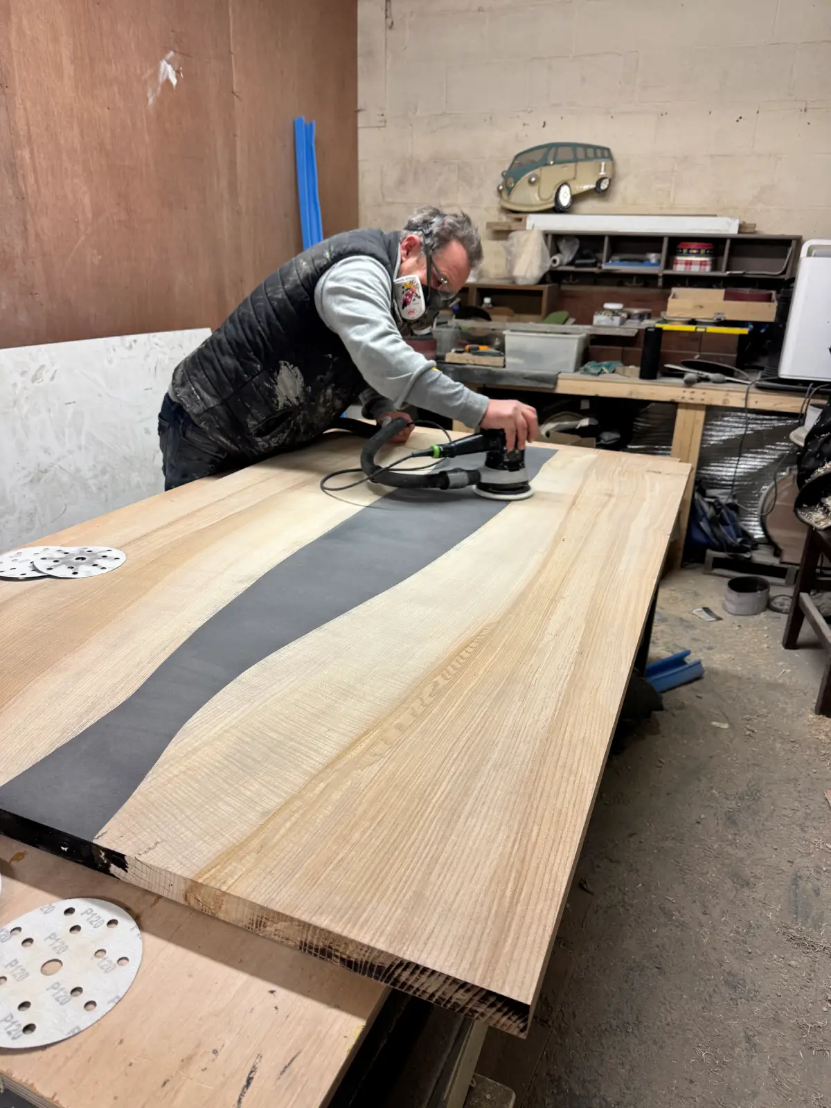 Factory preparation of commercial resin river workstation