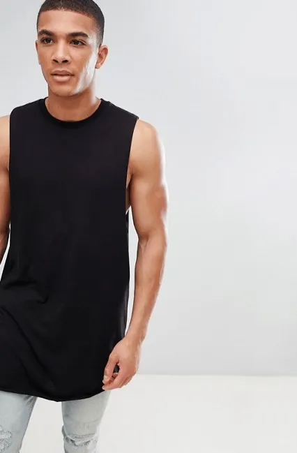 Longline t shirt is suitable for rugby training for sports teams and clubs. Add players name and club logo to the back.