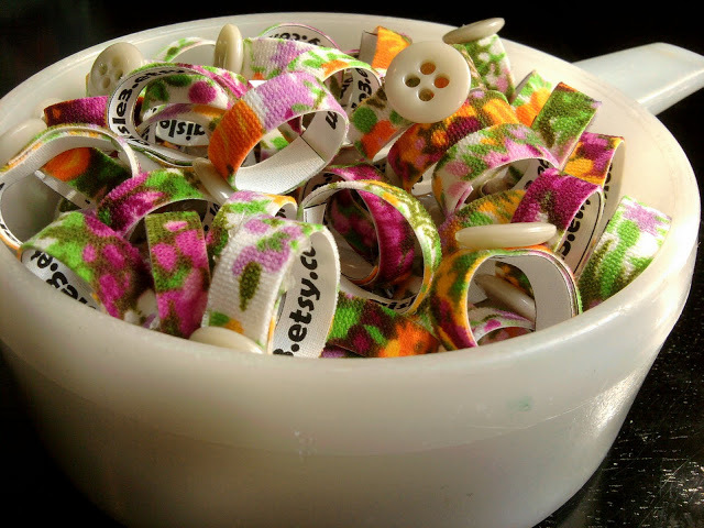 Are you just starting out small business owners, get yourself rings to spread awareness in events.