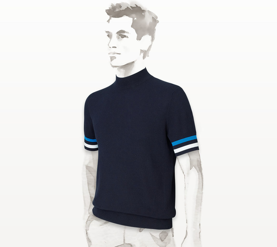 Hermès expensive T shirt in luxurious fabrics, Parisian chic style and classic craftsmanship, a luxury fashion brand with over a century of history.