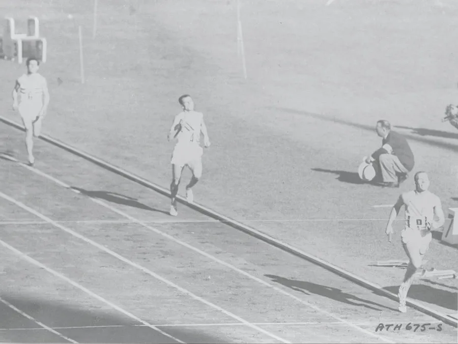 Melbourne 1956, Derek Johnson of Great Britain finishes third behind Richard Kevan Gosper of Australia and Thomas Courtney of USA.