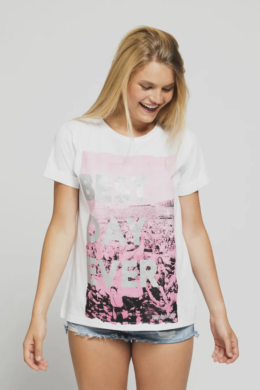 02_tommorowland tyoographic tee