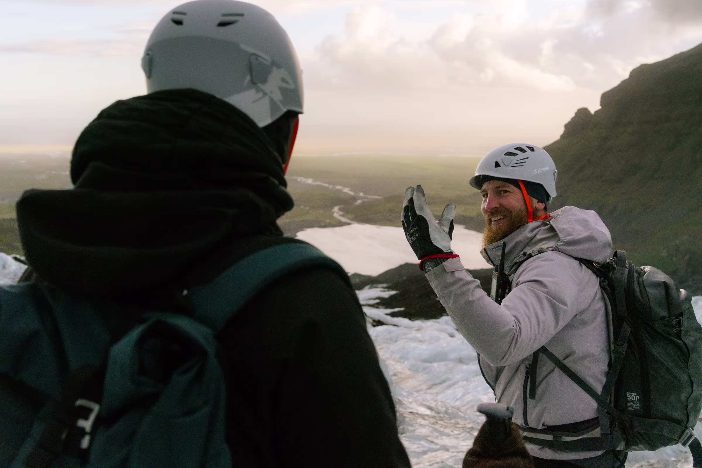 Certified Icelandic guide briefing a group before a day tour