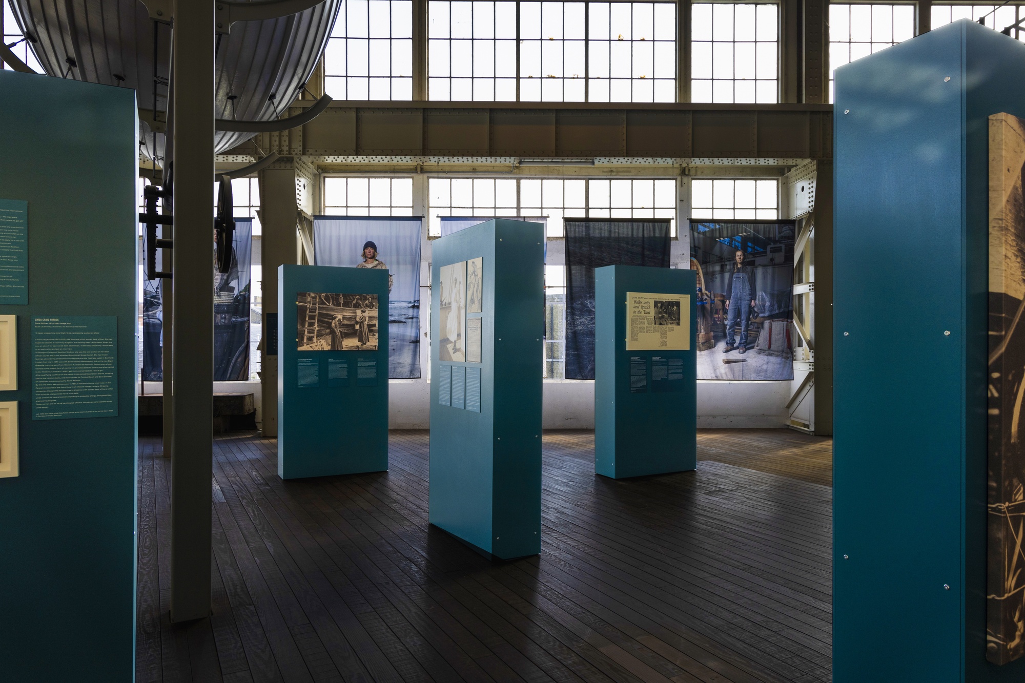 Rewriting women into maritime history