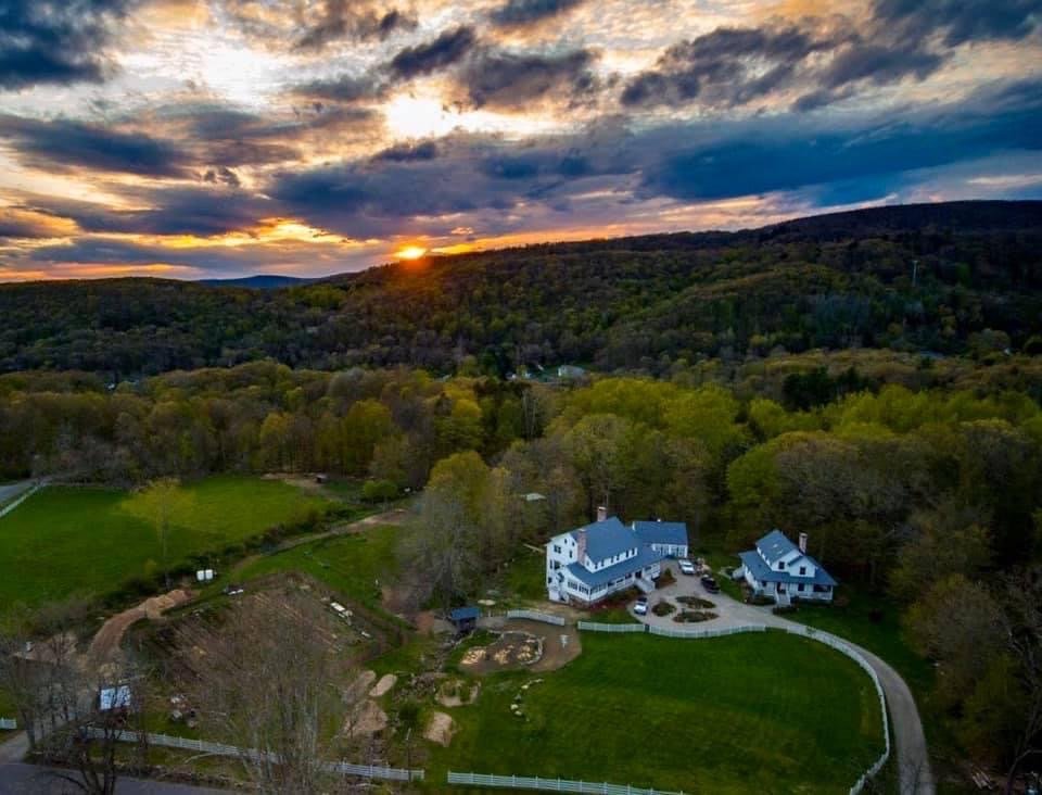 Finnegan’s Farm, West