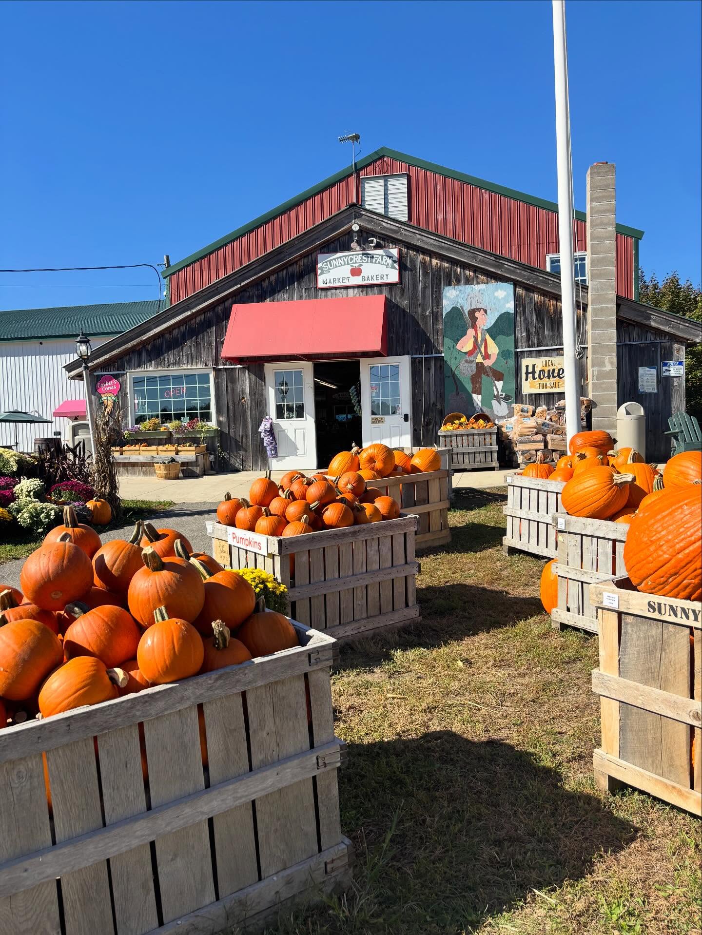 Sunny Crest Farm