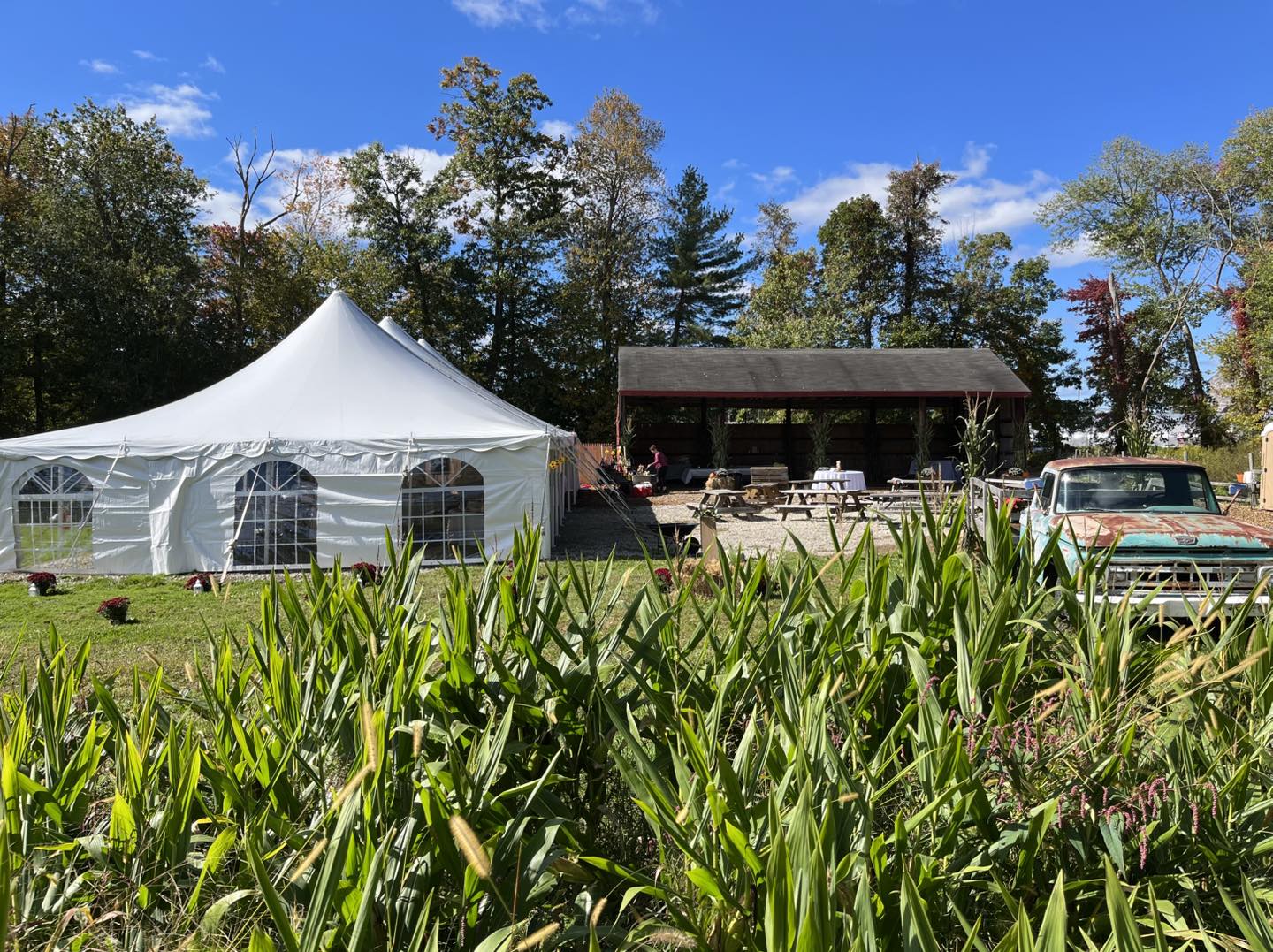 Oakdale Farms Country Barn