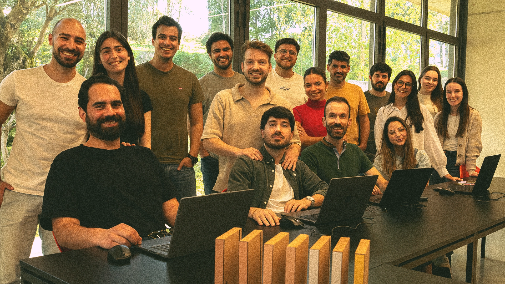 Fotografia da equipa da Triber